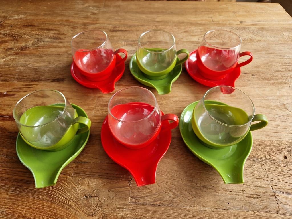 Set van 6 x vintage Melitta tas met onderzet bordje, Enlèvement ou Envoi