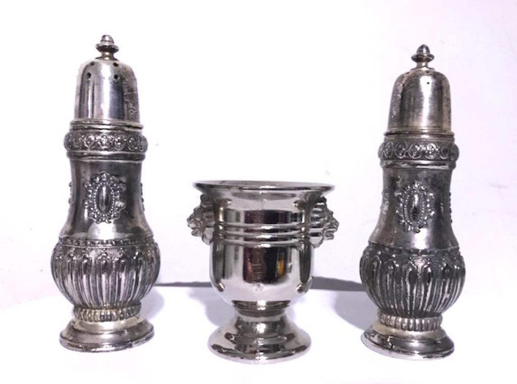 Peper zout strooier verzilverd antiek + tandenstoker✨😍👌, Antiek en Kunst, Ophalen of Verzenden
