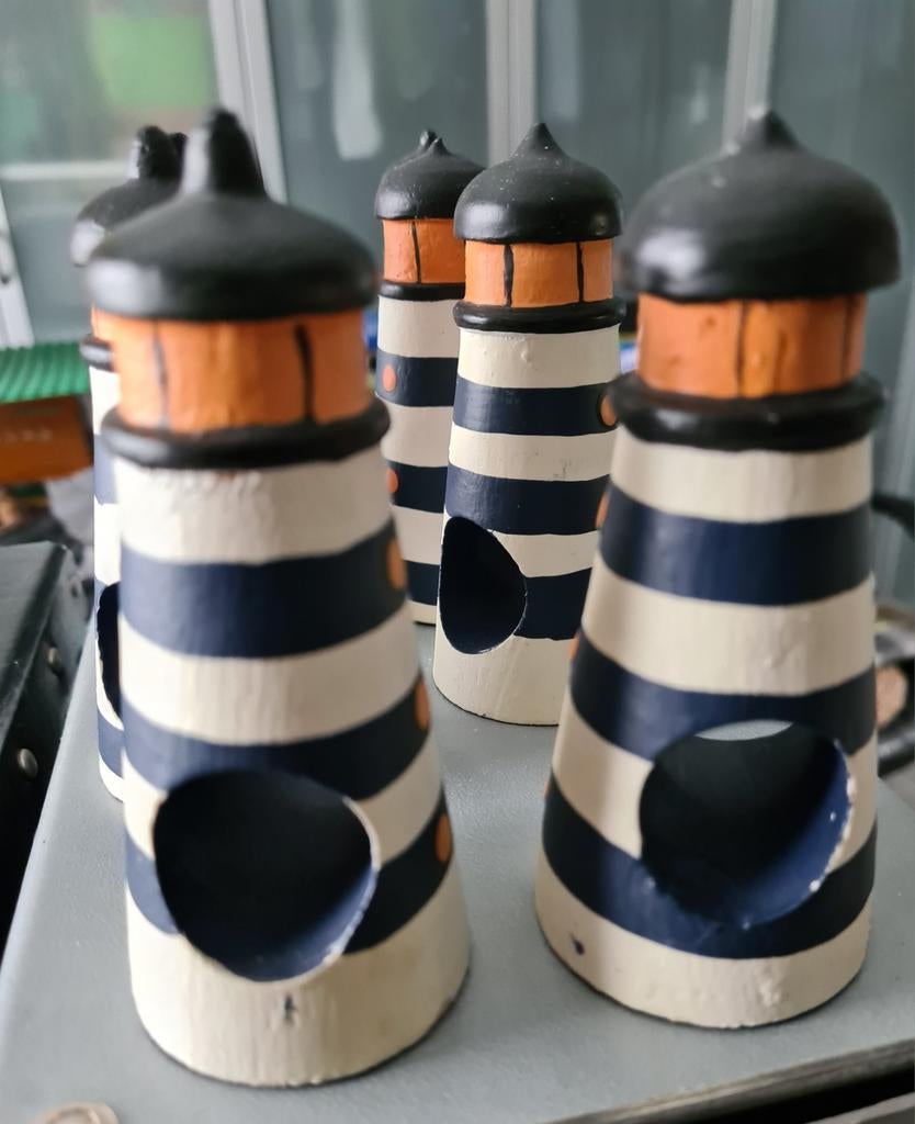 Servethouders vuurtoren, Ophalen, Zo goed als nieuw