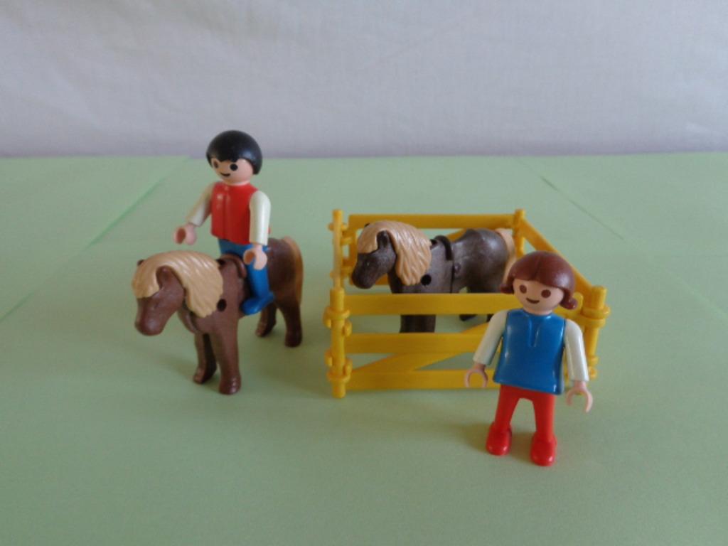 Playmobil enfants, poneys et box - 3579 vintage 1981, Enlèvement ou Envoi, Utilisé