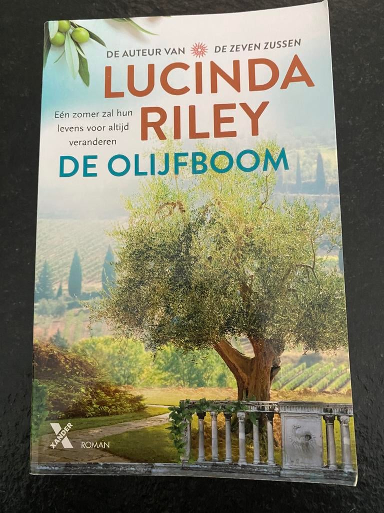 Lucinda Riley - De olijfboom, Enlèvement ou Envoi, Lucinda Riley, Belgique, Utilisé