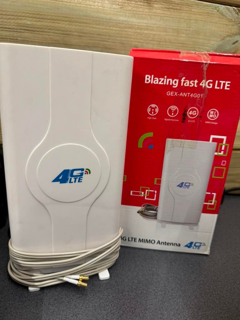 4G lte antenne, Enlèvement ou Envoi, Comme neuf, Antenne