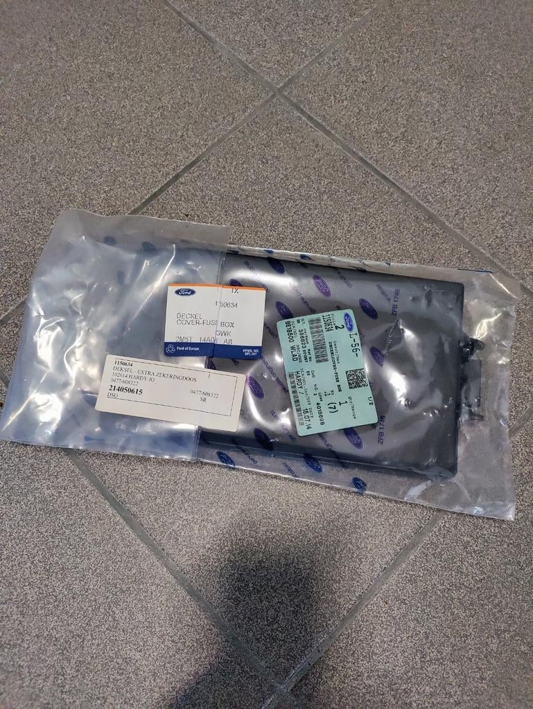 Ford Focus RS mk1 zekeringkast deksel, Ophalen of Verzenden, Ford