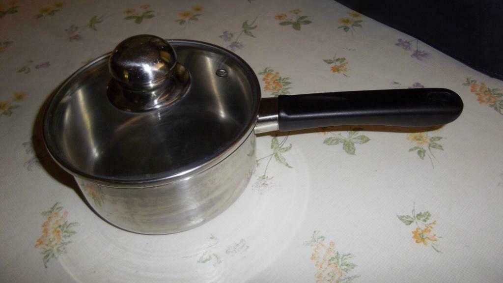 Casserole avec un bon couvercle, Enlèvement ou Envoi, Inox