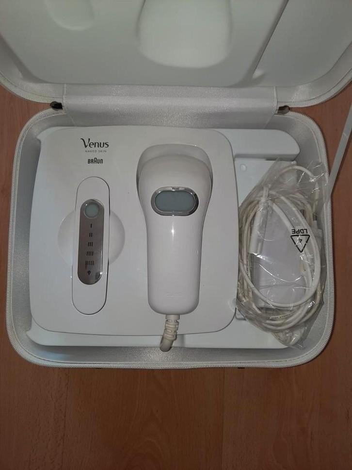 BRAUN  Venus Naked Skin (langdurige/permanente ontharing), Ophalen of Verzenden, Gebruikt