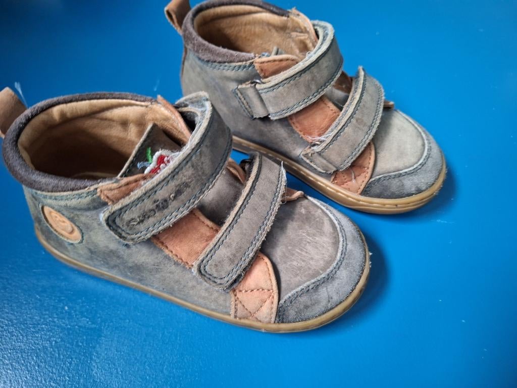 Schoentjes Shoo pom maat 25, Kinderen en Baby's, Ophalen of Verzenden, Gebruikt, Schoentjes