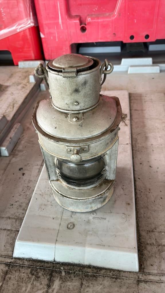 Oude scheepslamp, Verzamelen, Scheepvaart, Ophalen