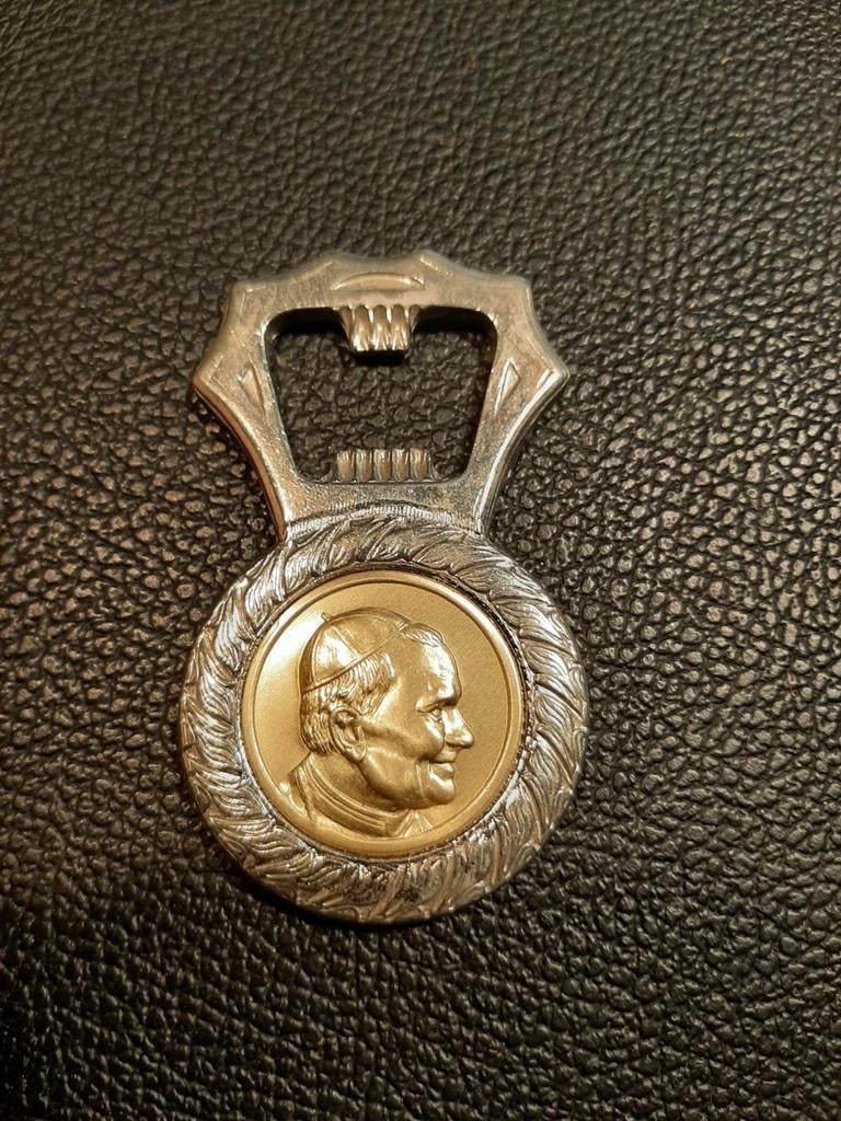 PAUS JOHANNES PAULUS II FLESOPENER, Verzamelen, Ophalen of Verzenden