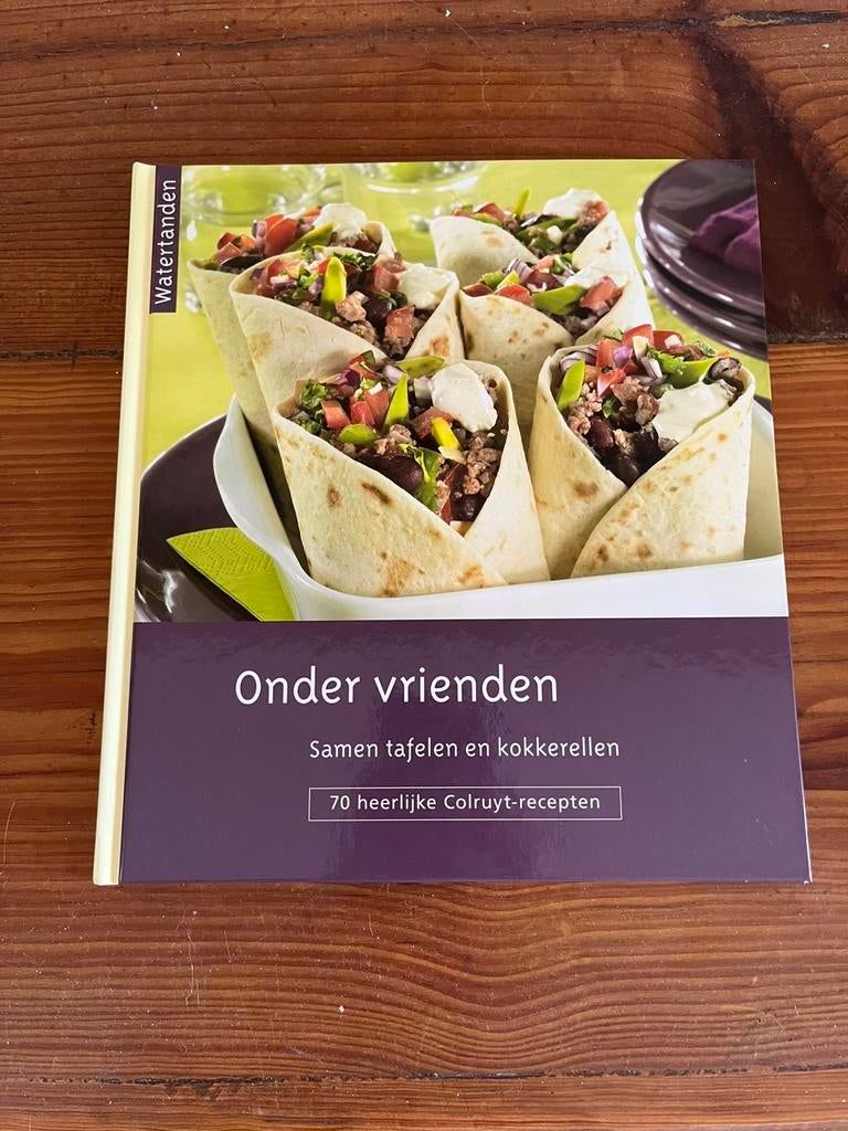Onder vrienden, Boeken, Ophalen of Verzenden, Nieuw