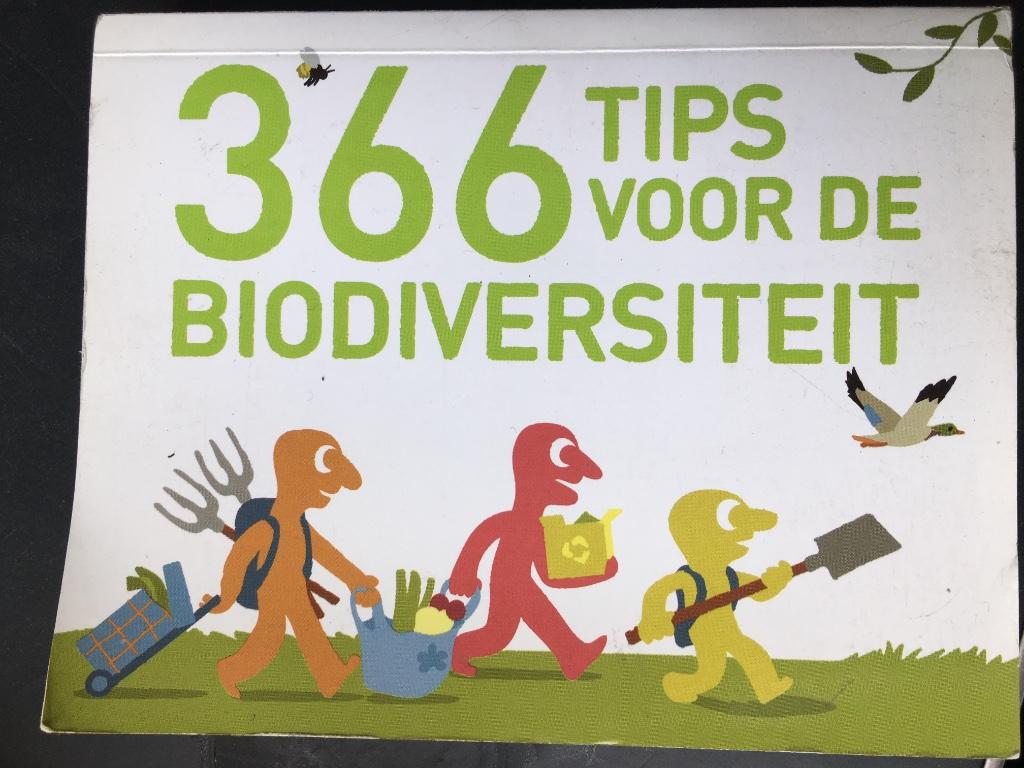 366 tips voor de biodiversiteit, Boeken, Ophalen of Verzenden, Zo goed als nieuw