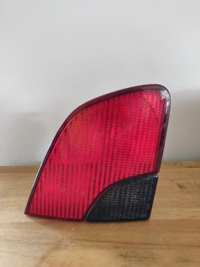 Peugeot 406 stationwagon linker achterlicht laadklep, Auto-onderdelen, Ophalen of Verzenden, Gebruikt, Peugeot