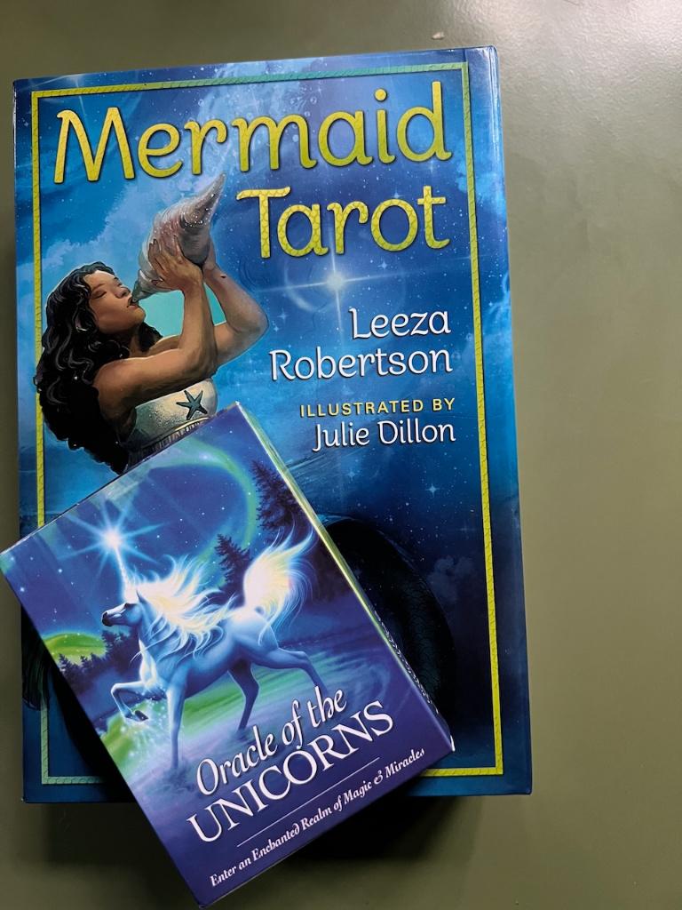 Zeemeermin-tarot + Orakel van de Eenhoorns Set, Ophalen, Zo goed als nieuw, Tarot of Kaarten leggen