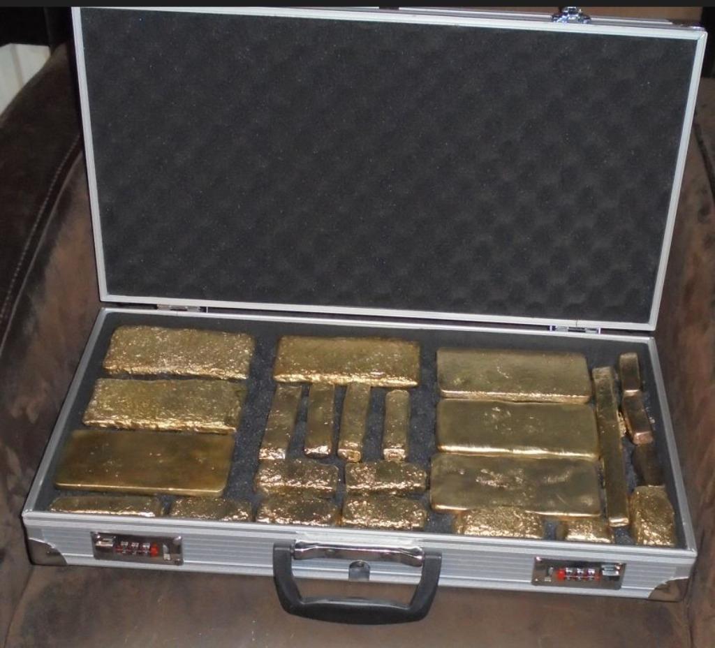 Koffer Vol Goud ! 24 Goudbaren. Goudbaar Incl. Koffer, Ophalen of Verzenden, Goud