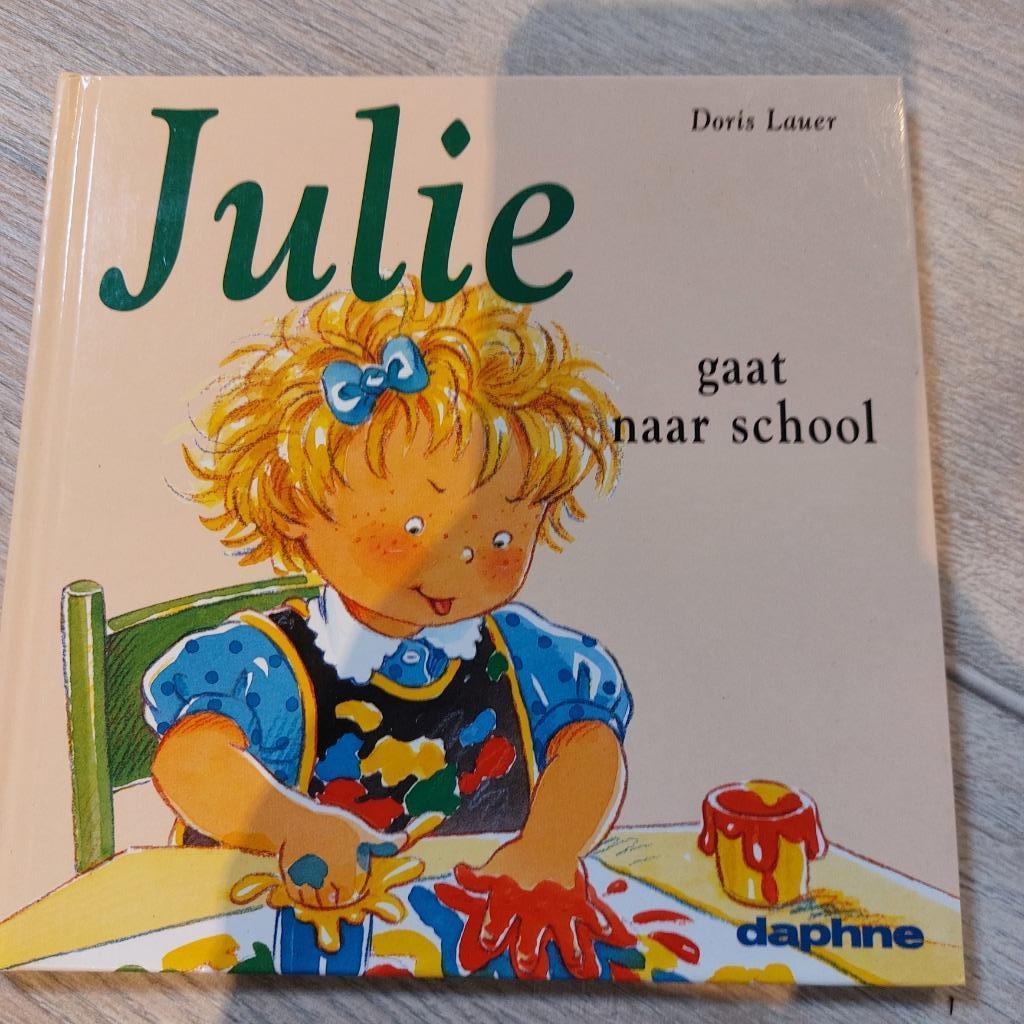 boek Julie naar school, Enlèvement