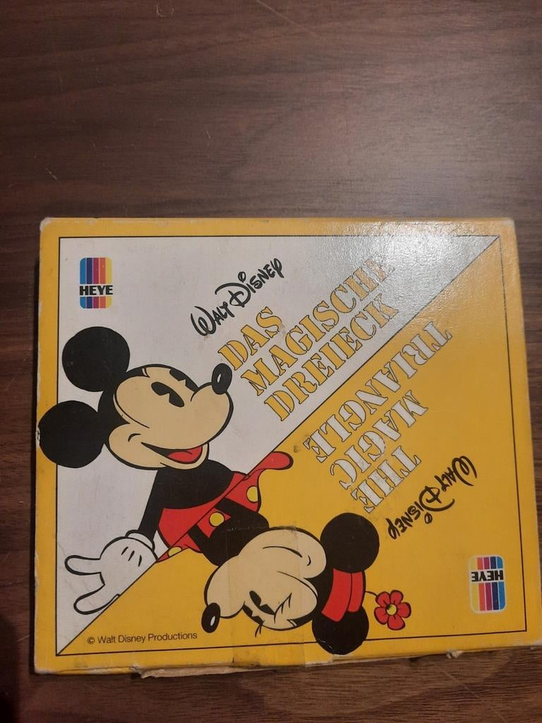 Jeu de société Walt Disney Le Triangle Magique, Enlèvement ou Envoi, Utilisé