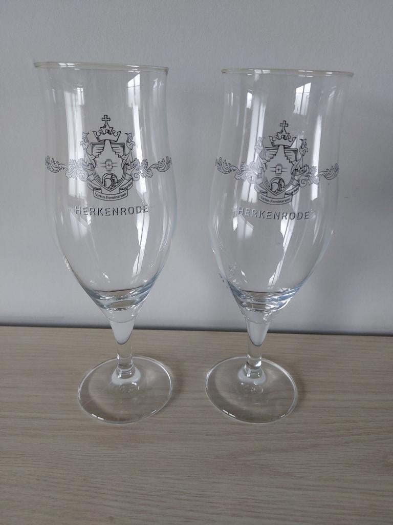 Herkenrode bierglas, Ophalen of Verzenden, Zo goed als nieuw, Bierglas