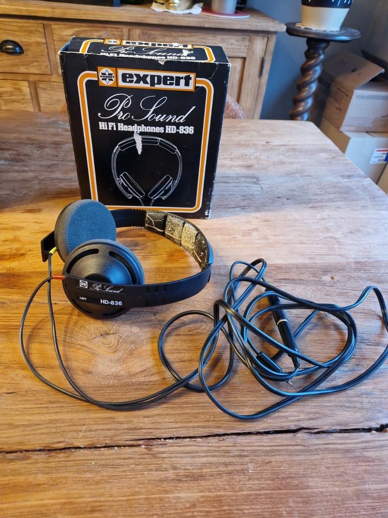 Vintage hoofdtelefoon koptelefoon Expert pro sound HD-836, TV, Hi-fi & Vidéo, Casques audio, Enlèvement ou Envoi, Utilisé