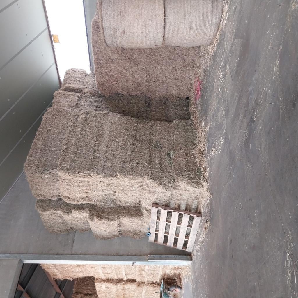 Hooi en stro, Ophalen