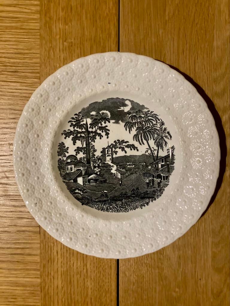 Borden in porselein Cappellemans Ainé en Smith & Cie, Ophalen