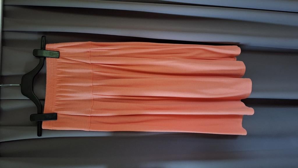 Jupe vintage pour femme à plis orange longue taille 40 M, Enlèvement ou Envoi, Comme neuf, Taille 38/40 (M), Orange