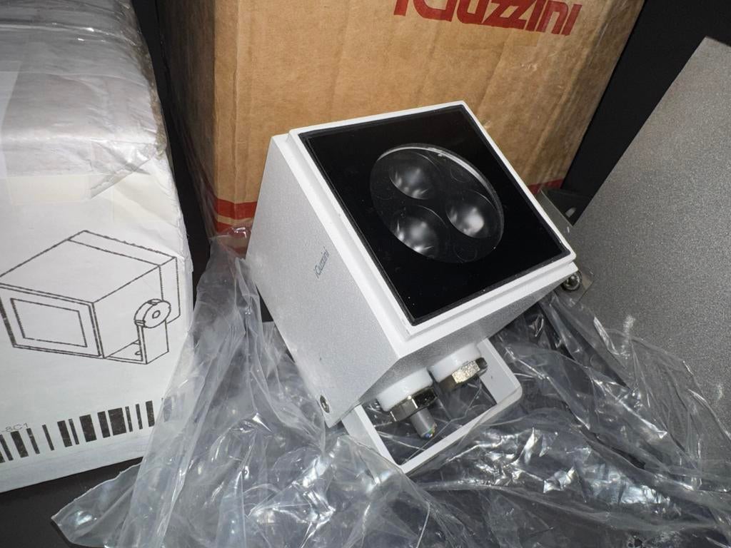 iGuzzini Superlight Nano 2 - 4x1,5W LED-schijnwerper, Huis en Inrichting, Lampen | Spots, Nieuw, Metaal of Aluminium, Led, Ophalen of Verzenden