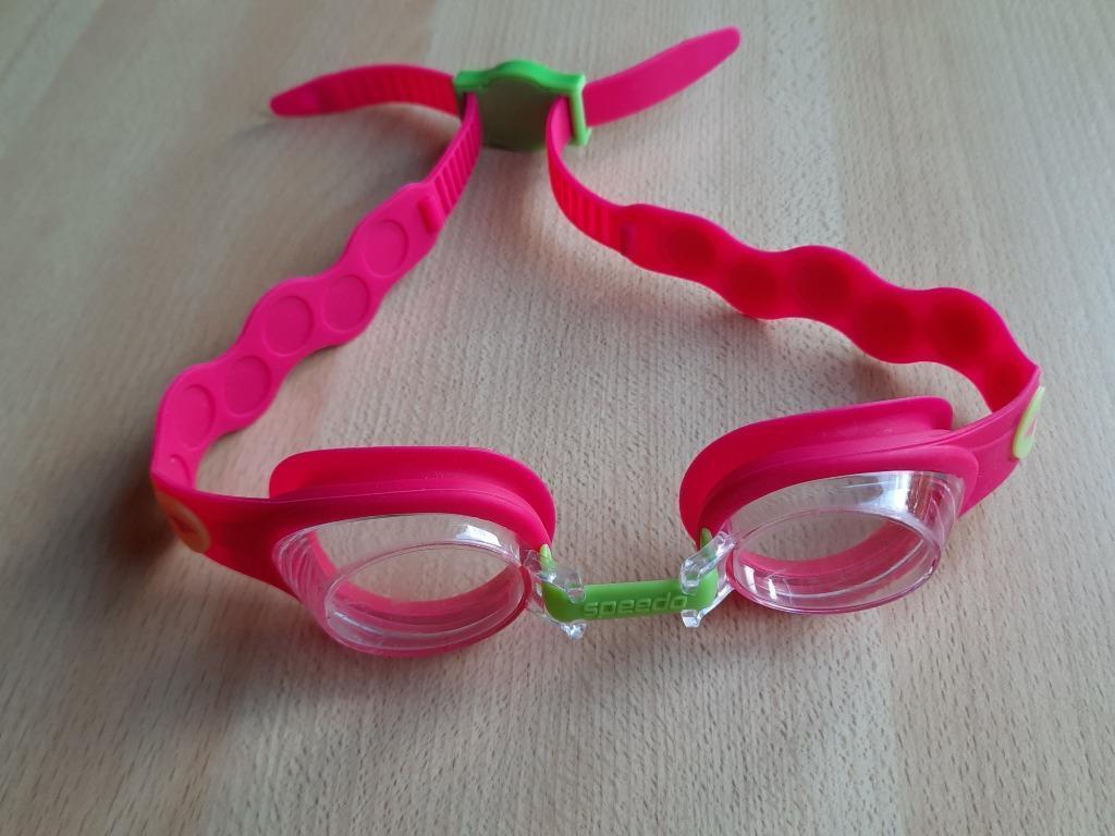 Roze zwembril merk Speedo 2-6 jaar, Kinderen en Baby's, Kinderkleding | Kinder-zwemkleding, Ophalen, Gebruikt, Speedo, Zwem-accessoire