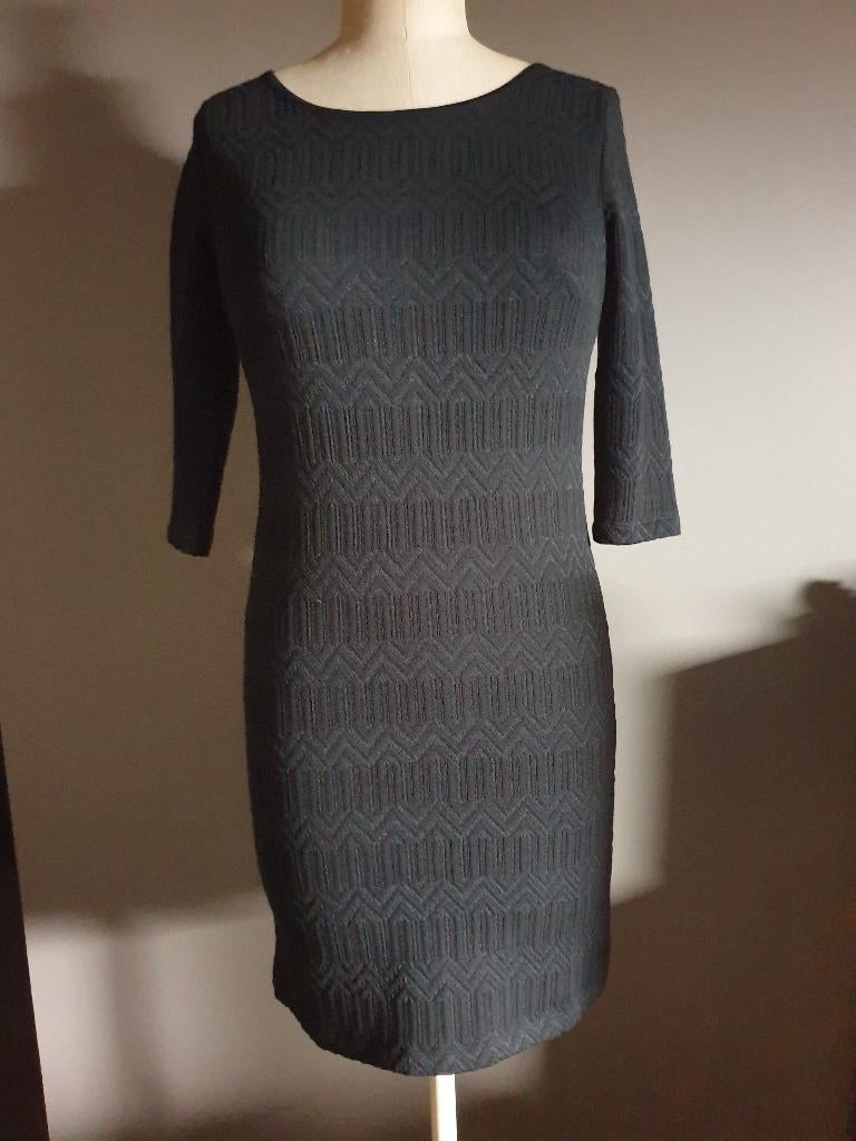 Kleedje zwart, Kleding | Dames, Zwart, Ophalen of Verzenden, Zo goed als nieuw, Maat 34 (XS) of kleiner