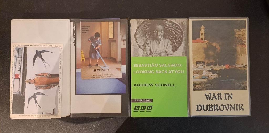 VHS: Documentaires (meerdere foto's, apart verkrijgbaar), Enlèvement ou Envoi, Comme neuf