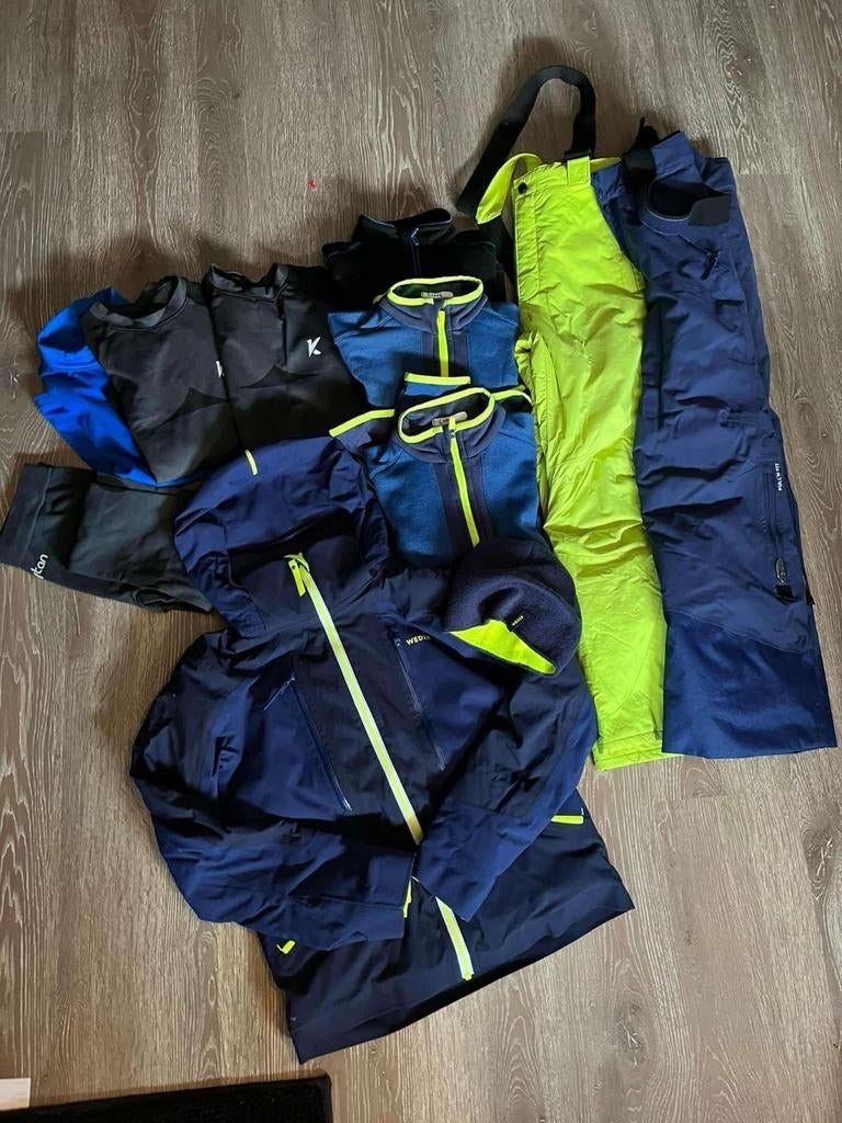 Skipak kleding pakket jas, 2 broeken enz maat 12 jaar, Broek, Wedze, Overige maten, Ophalen of Verzenden