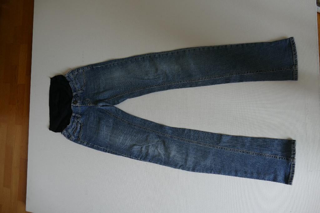 2 zwangerschapsbroeken: Queem Mum...maat 28, Taille 38/40 (M), Enlèvement ou Envoi, Comme neuf, Pantalon ou Jeans