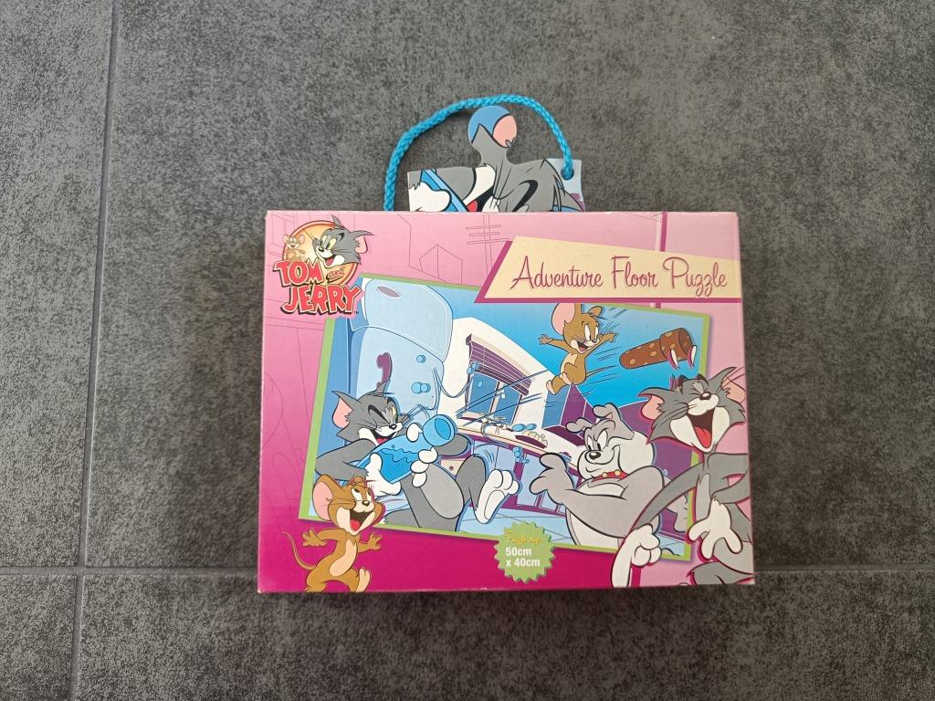 Vloerpuzzel Tom en Jerry - 40x50 cm = 45 grote stuks, Ophalen of Verzenden, Minder dan 500 stukjes, Zo goed als nieuw, Legpuzzel