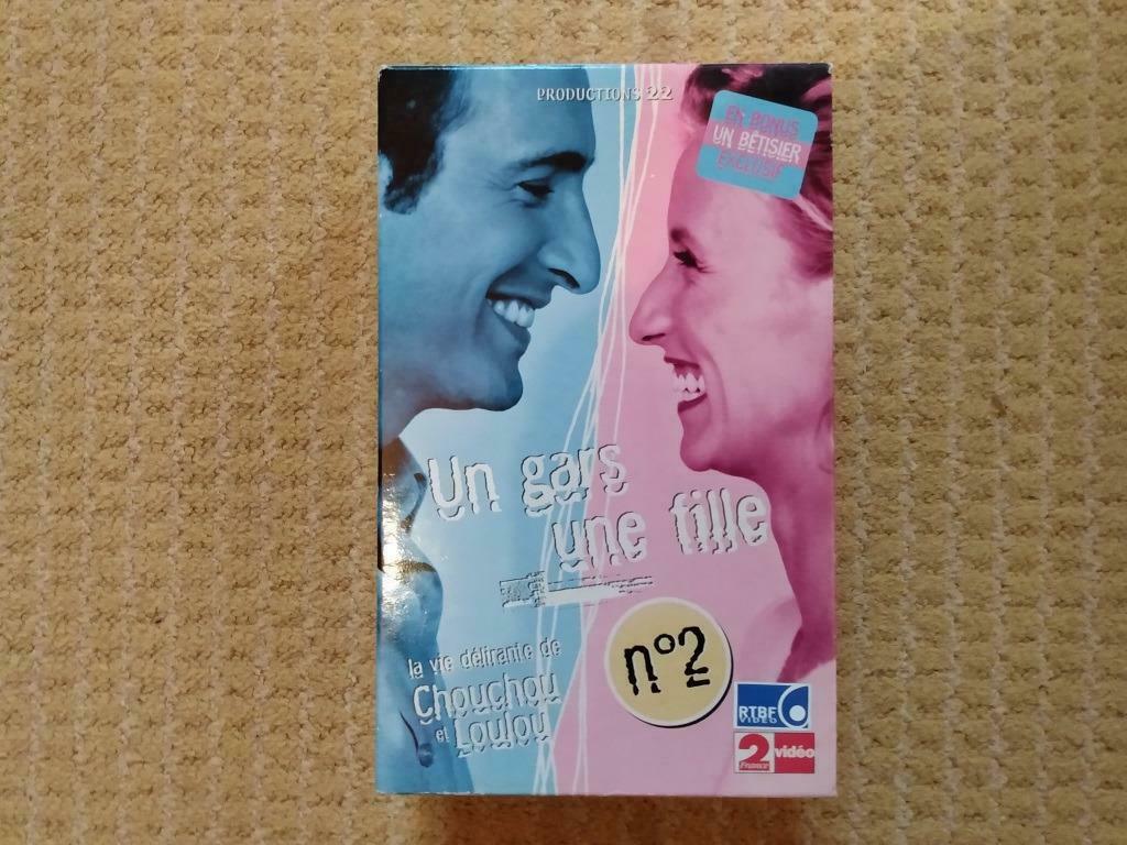Coffret "Un gars-Une fille" - Cassette VHS, Alle leeftijden, Ophalen, Komedie