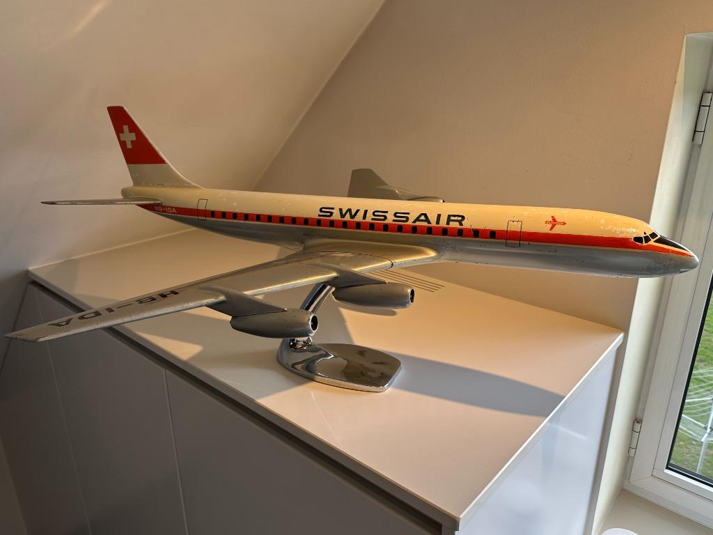 RAISEP-UP Douglas DC-8 SWISSAIR - 1960 échelle 1/50 SABENA, Collections, Aviation, Utilisé, Modèle réduit, Enlèvement ou Envoi