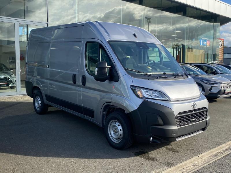 Toyota ProAce 2.2d MT COMFORT LIGHT 3.5T, Autos, Achat, 2184 cm³, ProAce, Boîte manuelle