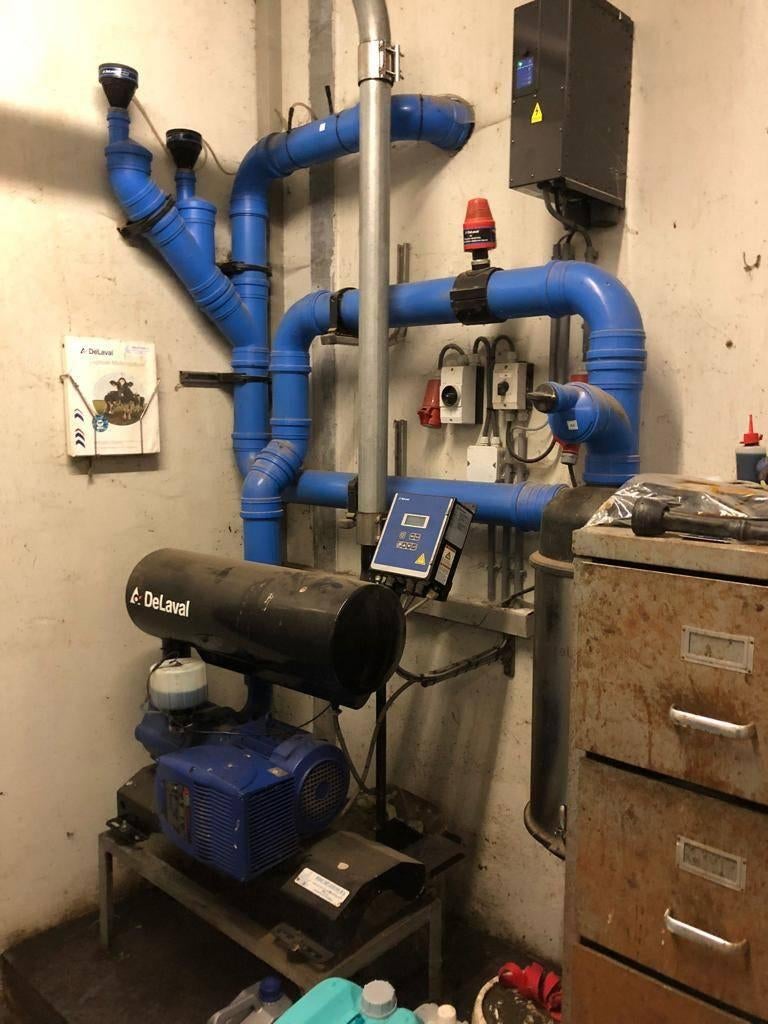**Gezocht** DeLaval Alfa Laval vacuumpompen, Januari, Geslacht onbekend