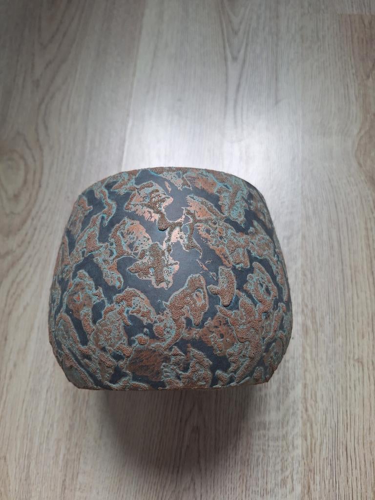 Bloempot Mica koper en blauw van aardewerk 13cm, Moins de 25 cm, Comme neuf, Enlèvement, Intérieur