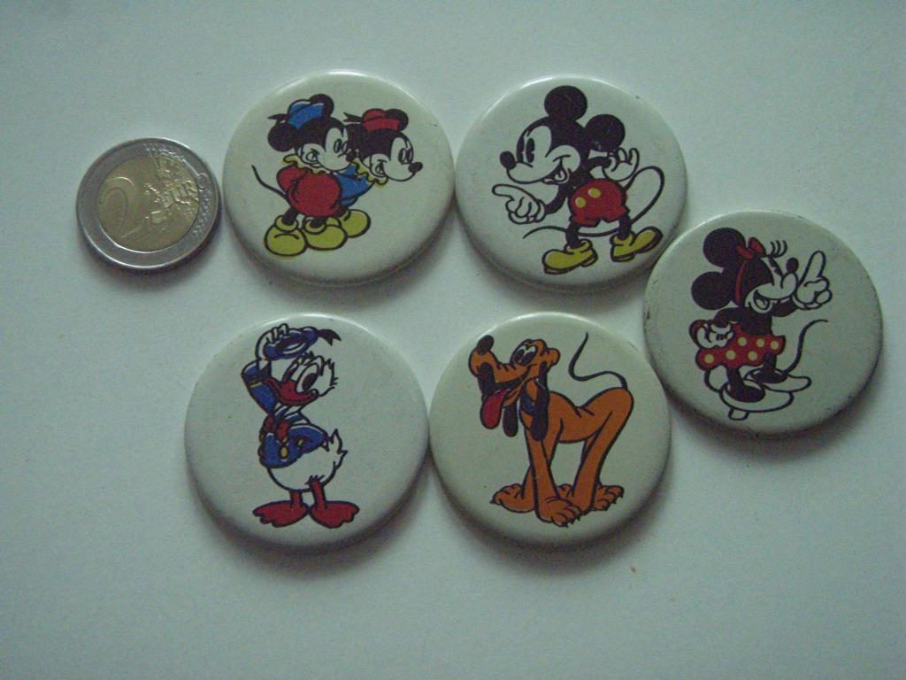 Vintage buttons / speldjes met Disney figuren, Verzamelen, Disney, Gebruikt, Overige typen, Mickey Mouse, Ophalen of Verzenden