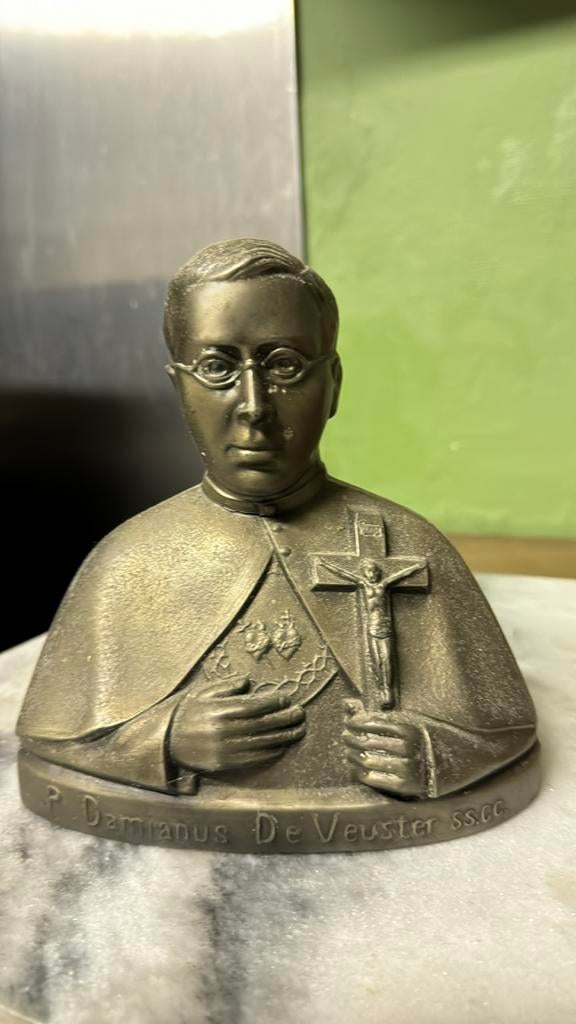 Beeld P Damianus De Veuster, Antiek en Kunst, Antiek | Religieuze voorwerpen, Ophalen