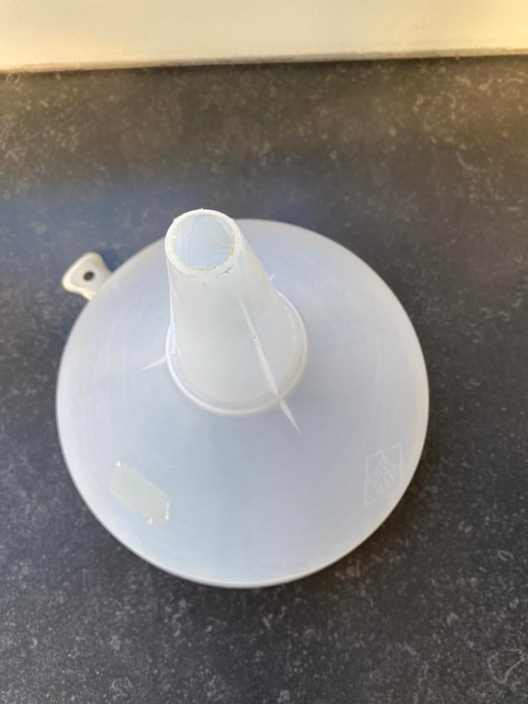Trechter met zeef nieuw voor olie, Doe-het-zelf en Bouw, Ophalen of Verzenden, Zo goed als nieuw