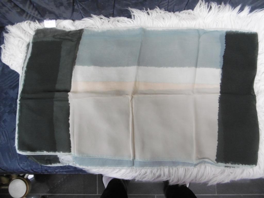 kledij dames sjaal merk ara 100 % zijde made in italy, Kleding | Dames, Ophalen of Verzenden, Zo goed als nieuw, Sjaal