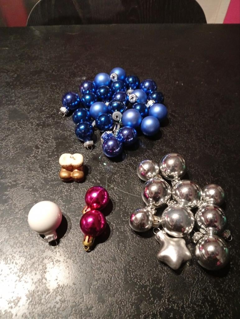 Lot de mini boules de Noël, Divers