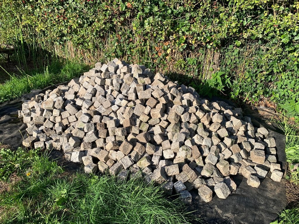 mozaiëk kasseien, Ophalen, Overige typen, Zo goed als nieuw, Basalt
