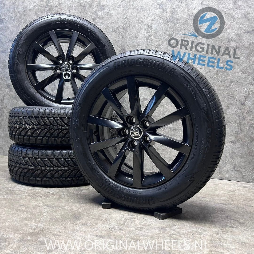 16 inch originele velgen + winterbanden Skoda Kamiq 65760102, Auto-onderdelen, Gebruikt, -, Banden en Velgen, -