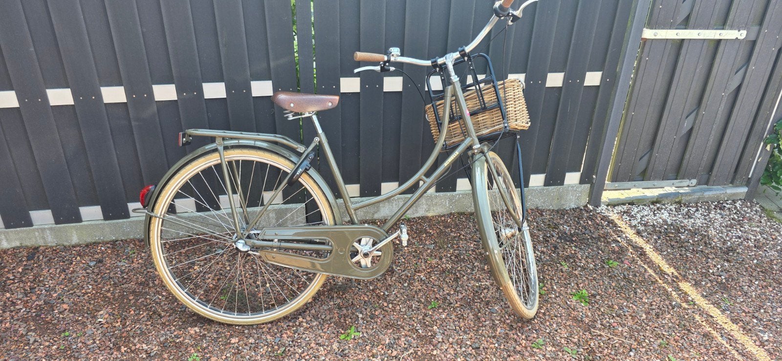 Damesfiets Achielle, Fietsen en Brommers, Ophalen, Zo goed als nieuw, Achielle