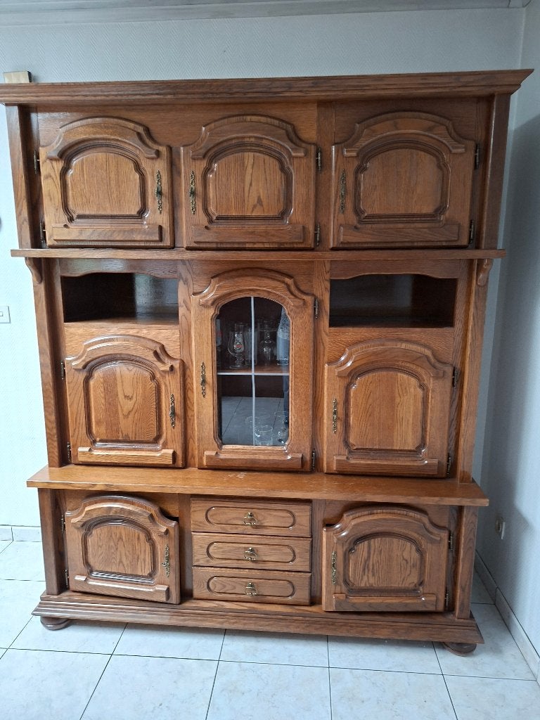 Kast, Ophalen, Gebruikt, Met deur(en), 150 tot 200 cm