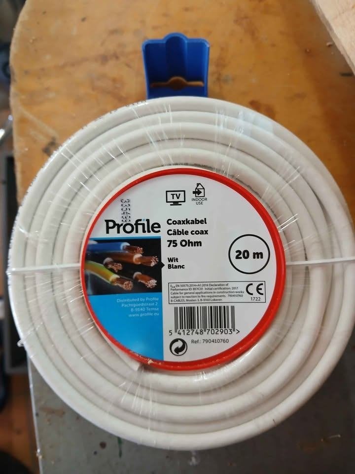 Câble coaxial TV Profile 75 Ohm – 20 m (Neuf sous plastique), TV, Hi-fi & Vidéo, Enlèvement, Neuf, 10 mètres ou plus, Câble coaxial