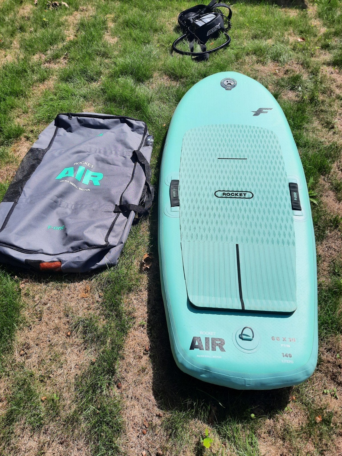 wingfoilboard FONE 140L, GONG FIRST 130L, Foilset NORTH 2100, Ophalen