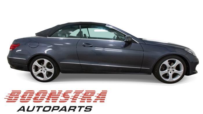 Portière 2portes droite d'un Mercedes E-Klasse (755), 3 mois de garantie, Utilisé, Porte, -
