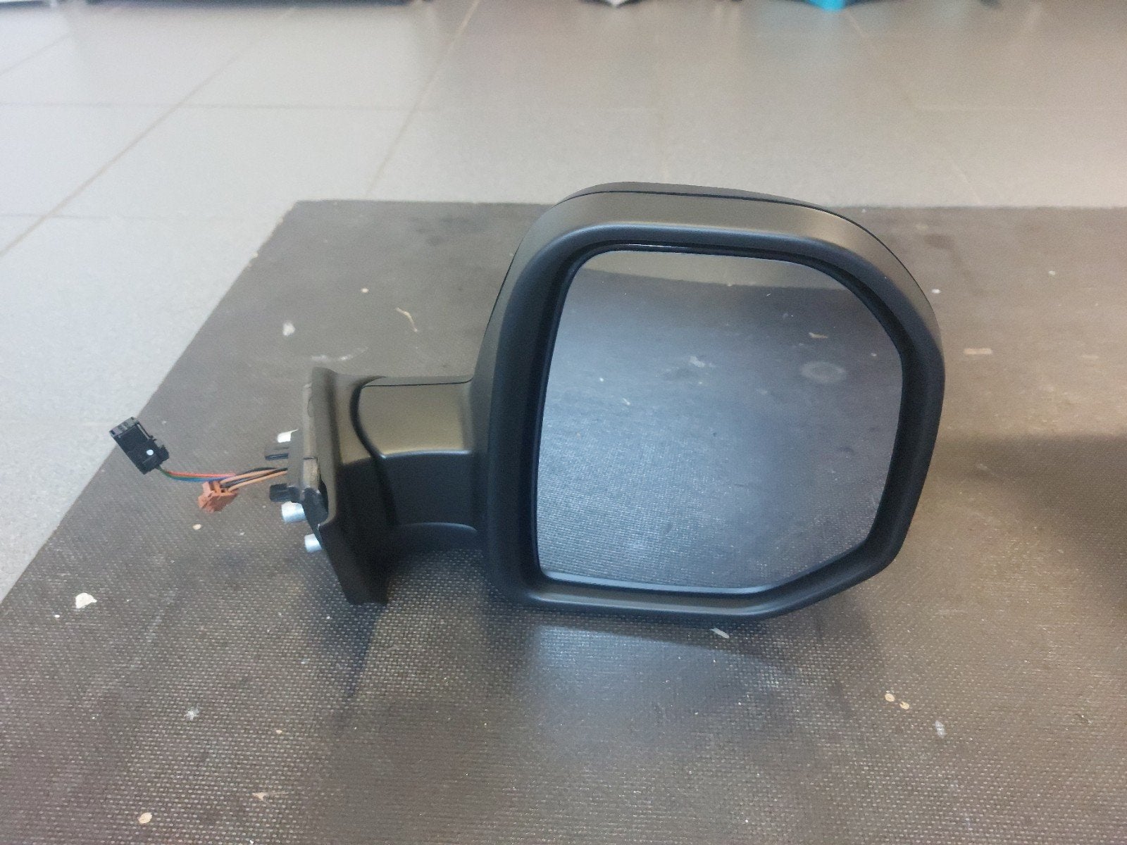 Buitenspiegel Citroen/Peugeot Berlingo/Partner ref. 8153TQ, Auto-onderdelen, Spiegels, Ophalen, Nieuw, Peugeot