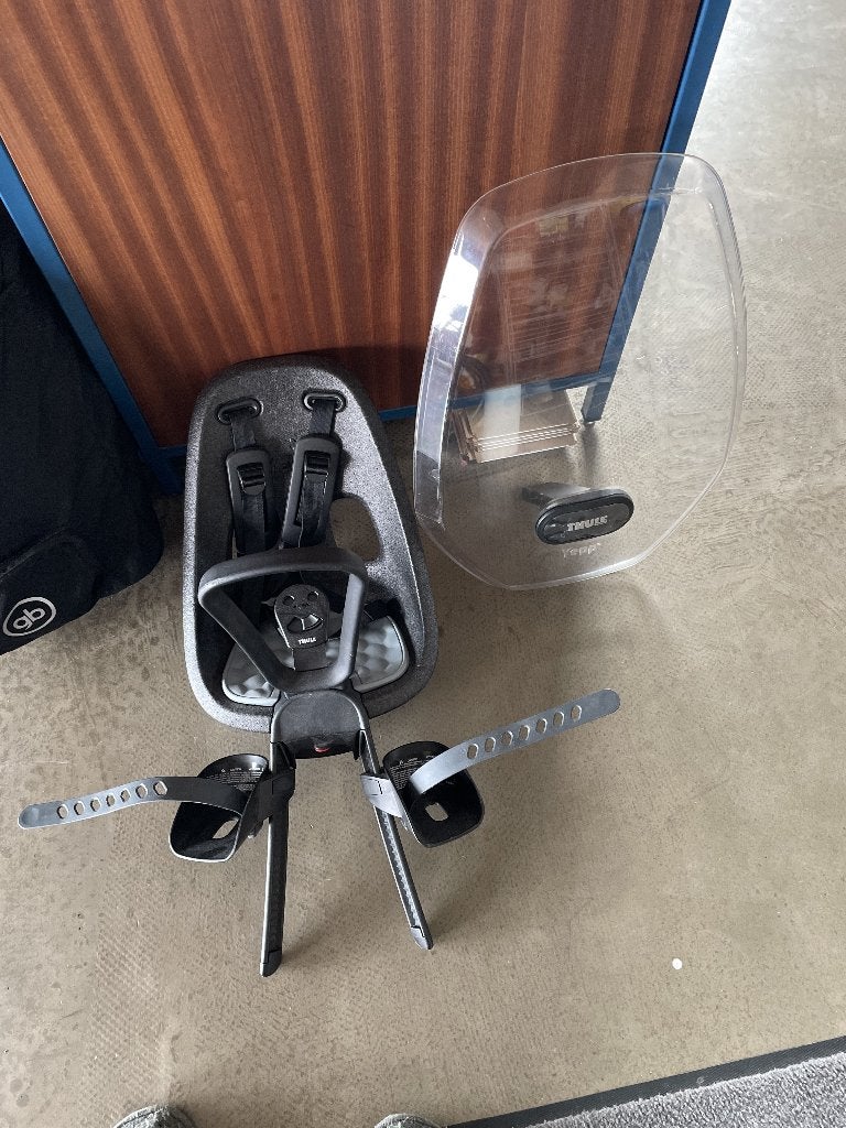 Thule Yepp nexxt mini met scherm, Fietsen en Brommers, Fietsaccessoires | Fietsstoeltjes, Ophalen, Voetsteuntjes, Yepp (Thule)